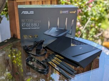 Asus RT-BE88U Wi-Fi 7 Router Ports out of box