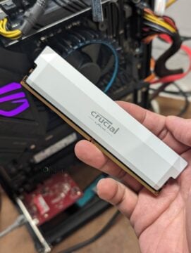 Crucial DDR5 Pro RAM White Right