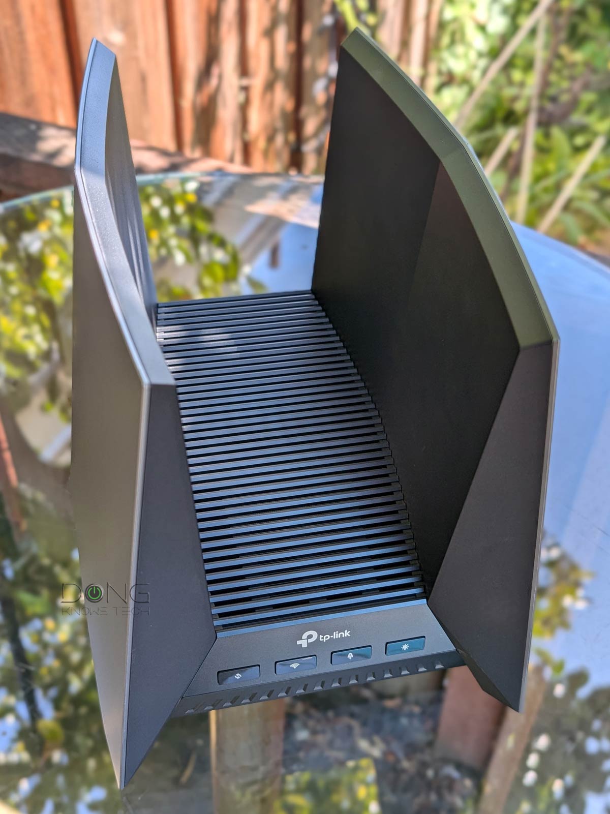 From above, the TP-Link Archer GE800 looks somewhat like a large cup holder