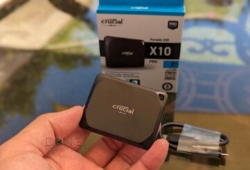 Micron Crucial X10 Pro in Hand