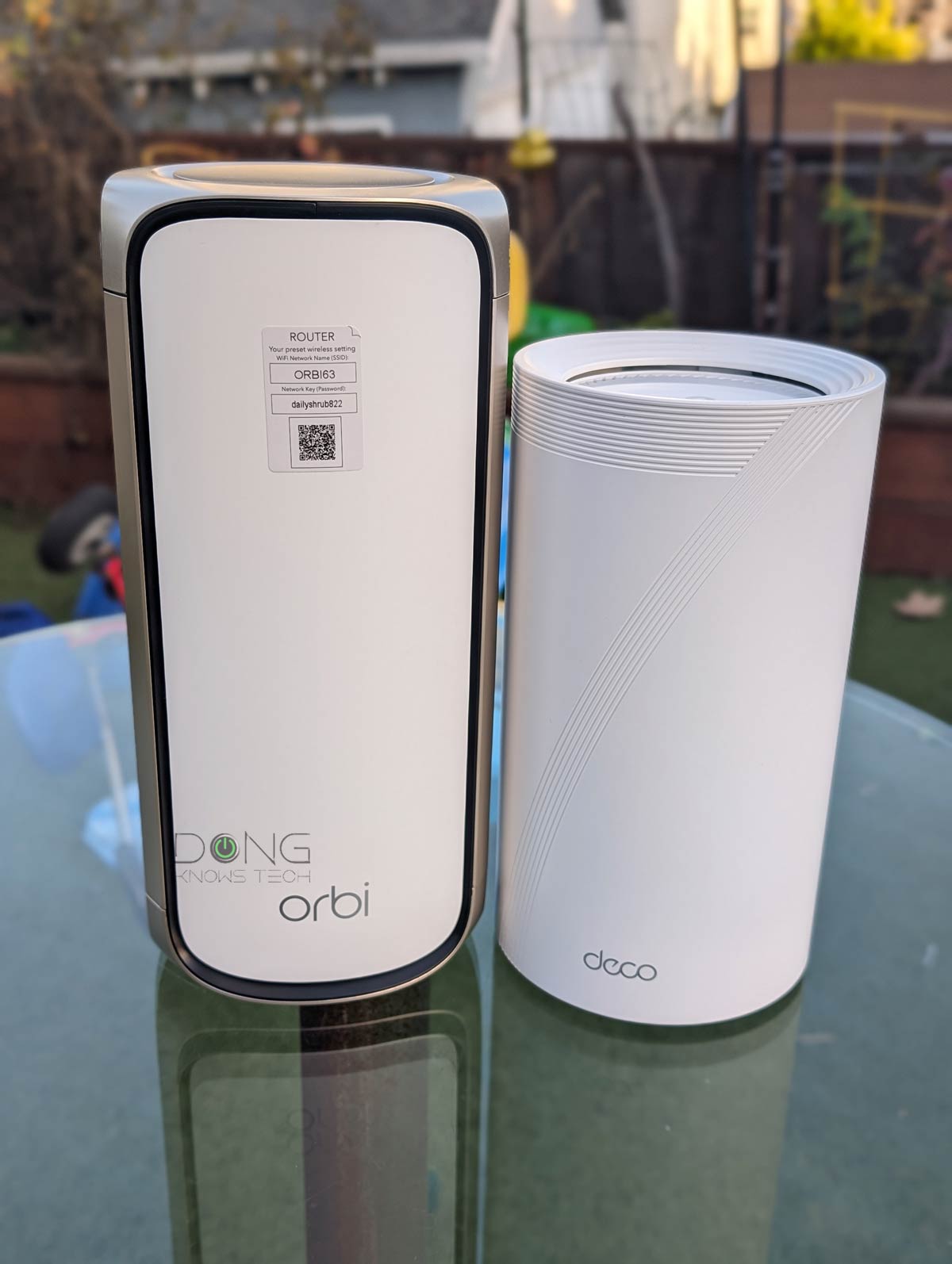 Netgear Orbi RBE971 vs. TP-Link Deco BE85