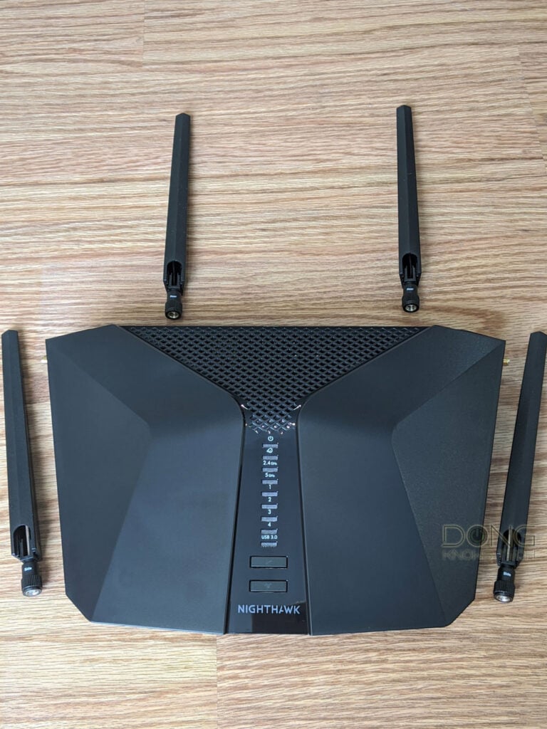 Netgear RAX50 Router 7