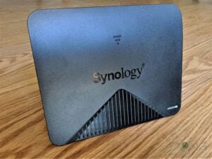 Synology MR2200ac 1