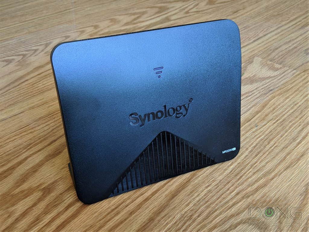 Synology MR2200ac 2