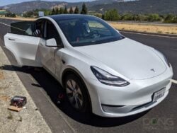 Tesla Flat Tire on a Model Y and a Real Story of Driving without a “Donut”