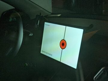 Tesla Sentry Activated Screen