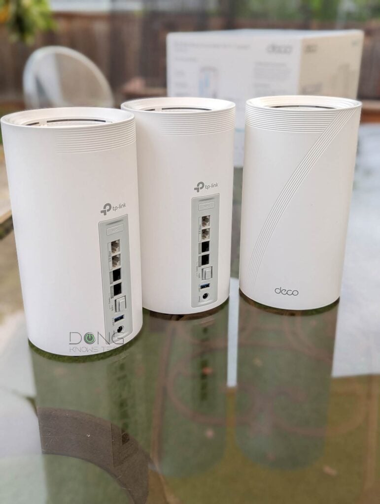 TP-Link Deco BE85 Wi-Fi 7 Mesh System on table