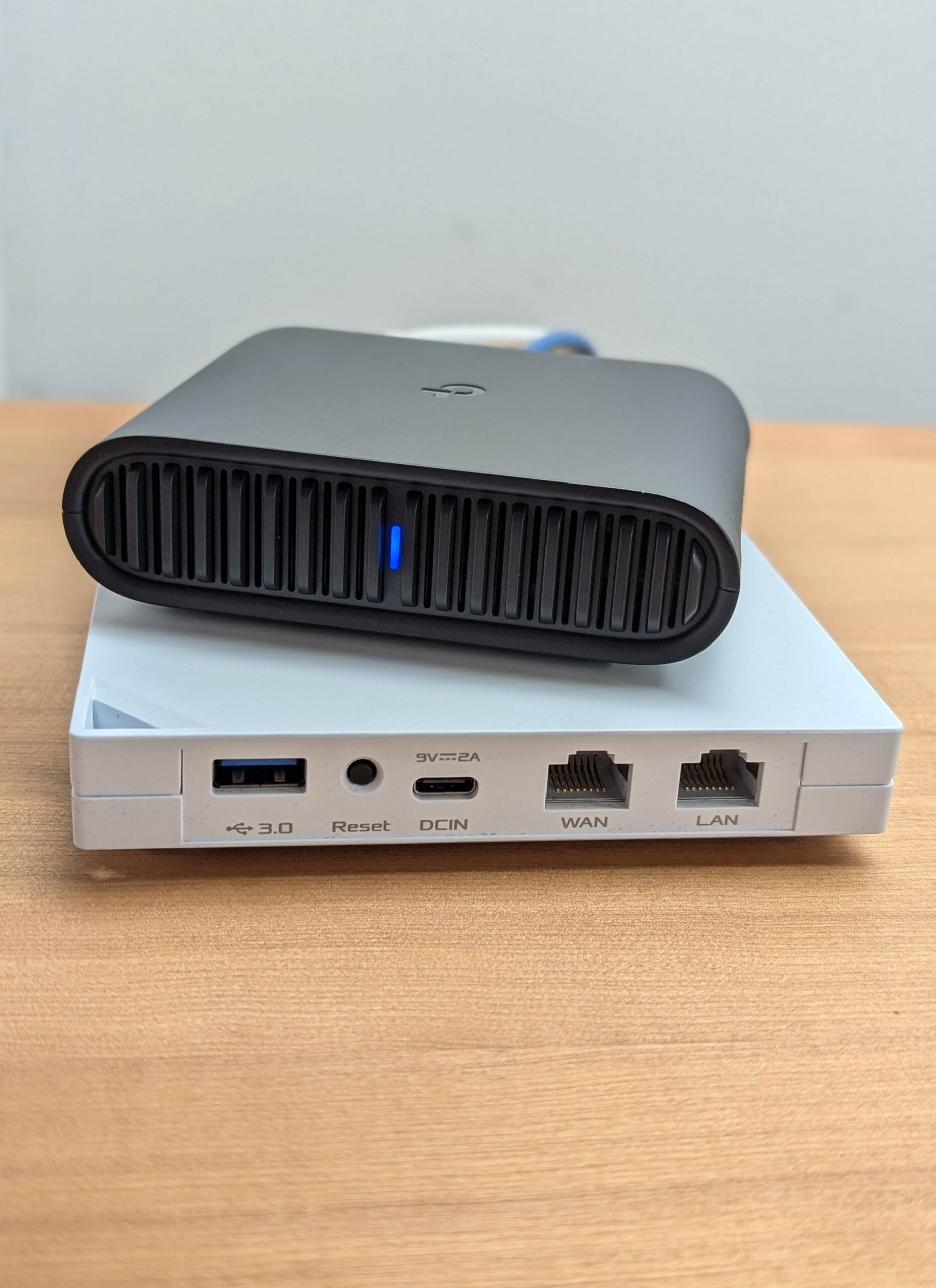 Travel routers TP-Link TL WR1502X vs. Asus RT AX57 Go